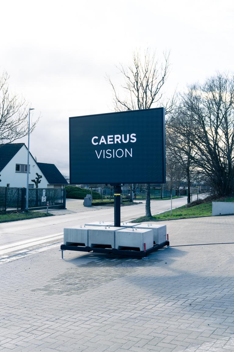 Caerus Outdoor Mobile